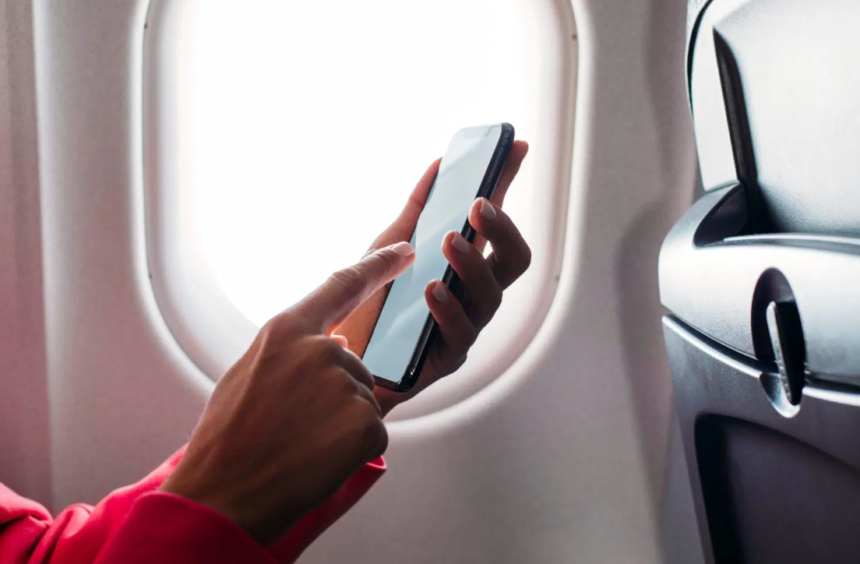 Do People Still Switch Off Their Phone During Flights In Nigeria- See What You Should Know